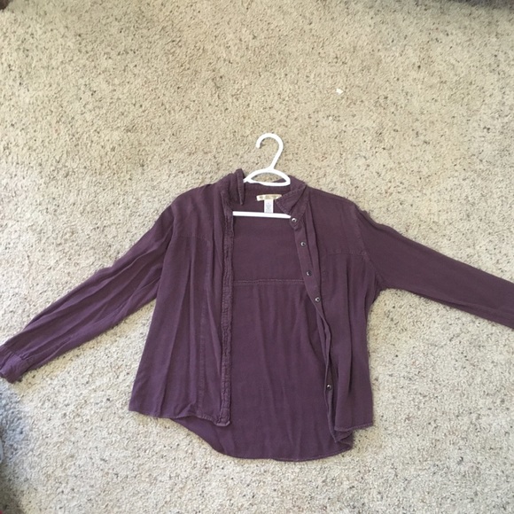 maroon button up - Picture 1 of 1